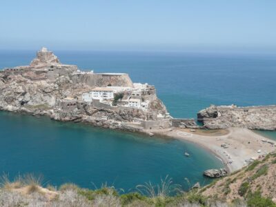 رحلة مشيا على الأقدام من مدينة الحسيمة إلى منطقة خميس أنجرة بولاية طنجة