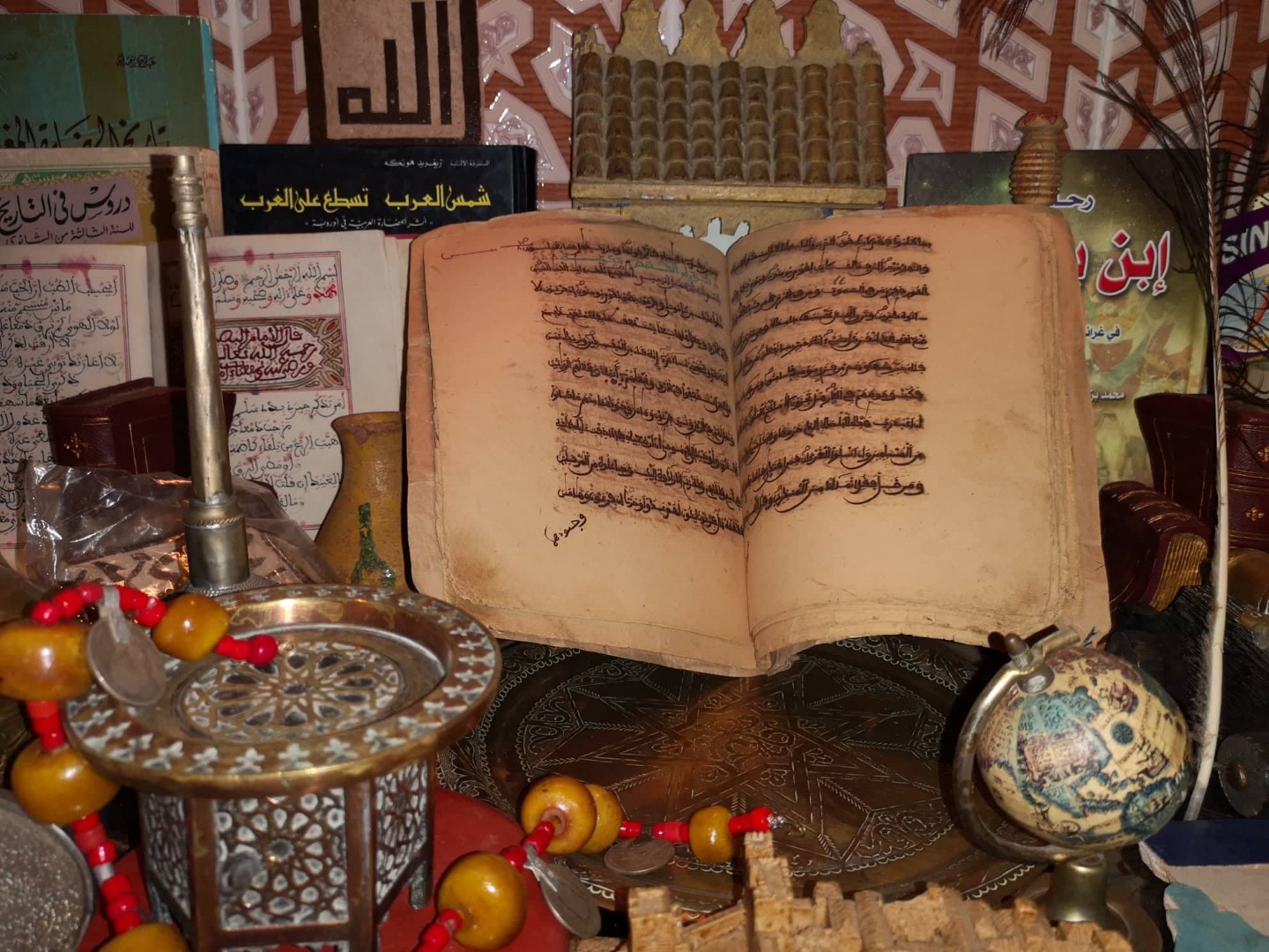   زيارة خموش