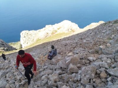 خرجة مشي لمنطقة بليونش