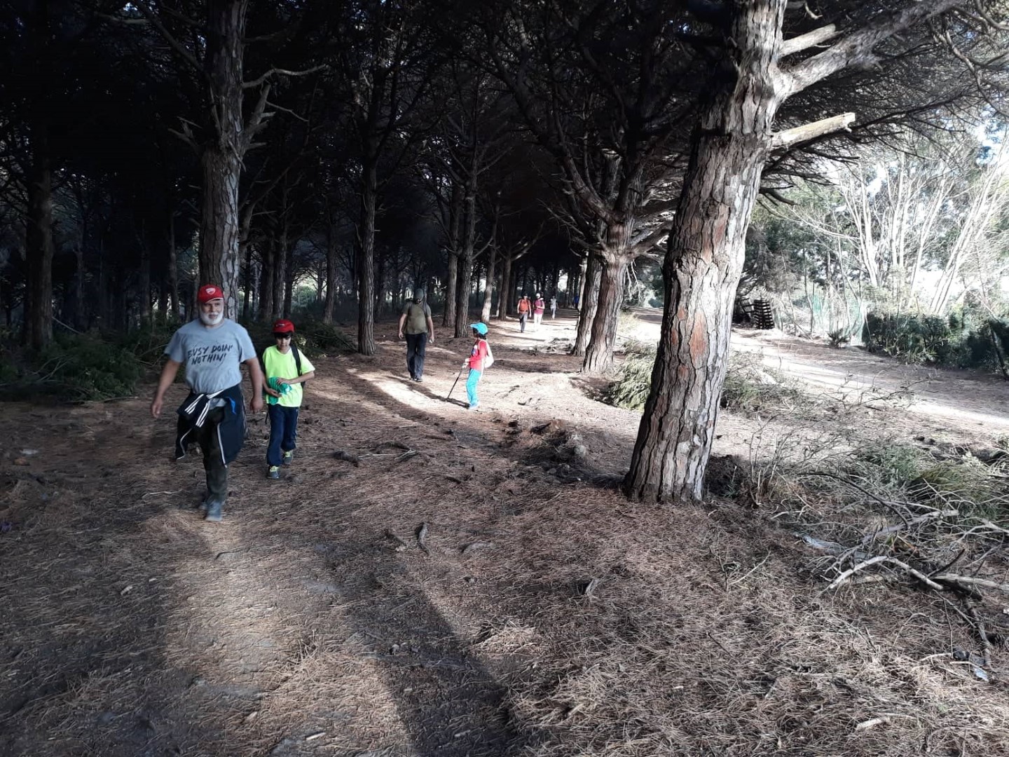 مشائي جمعية الرحالة لهواة المشي بطنجة