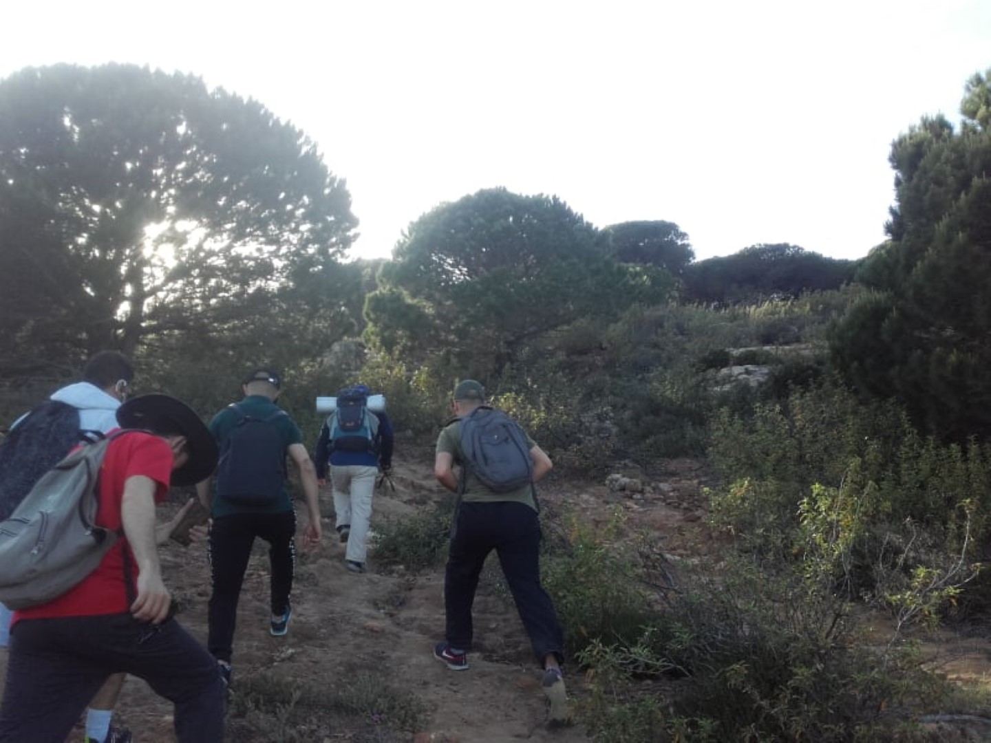 مشائي جمعية الرحالة لهواة المشي بطنجة