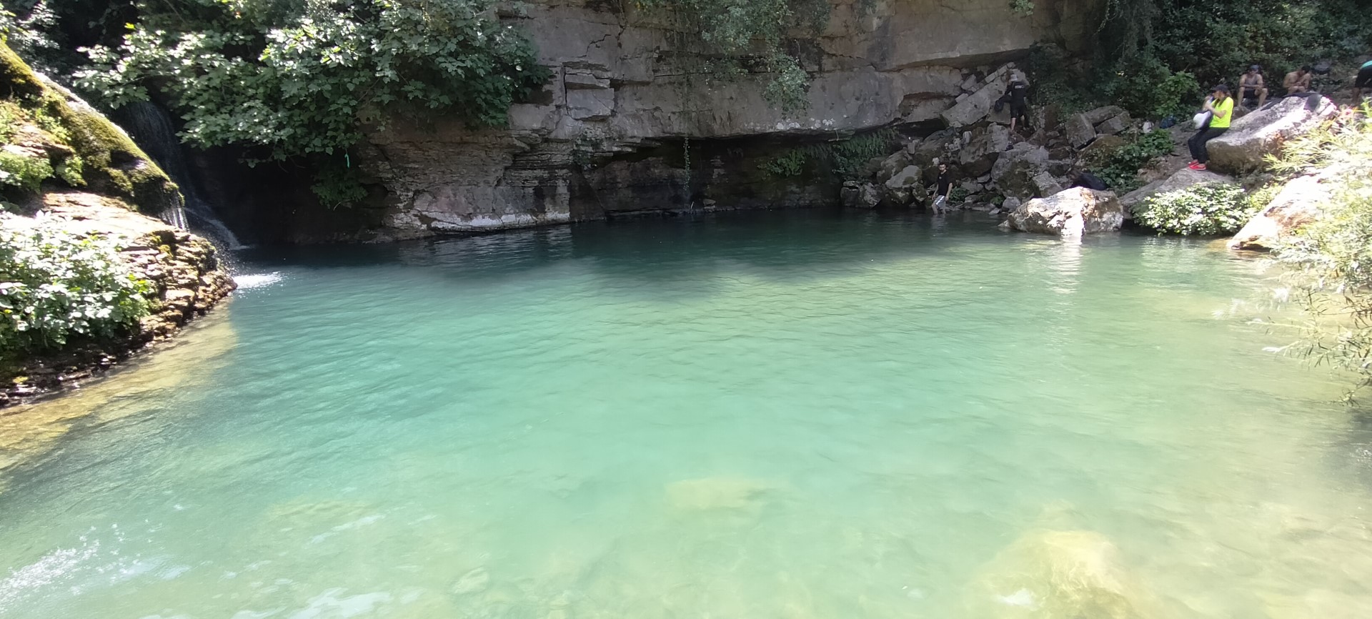 خرجة عين دانو